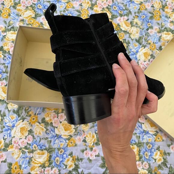 Marc Fisher Yandi Suede Ankle Buckle Boots size 6 - Picture 5 of 8
